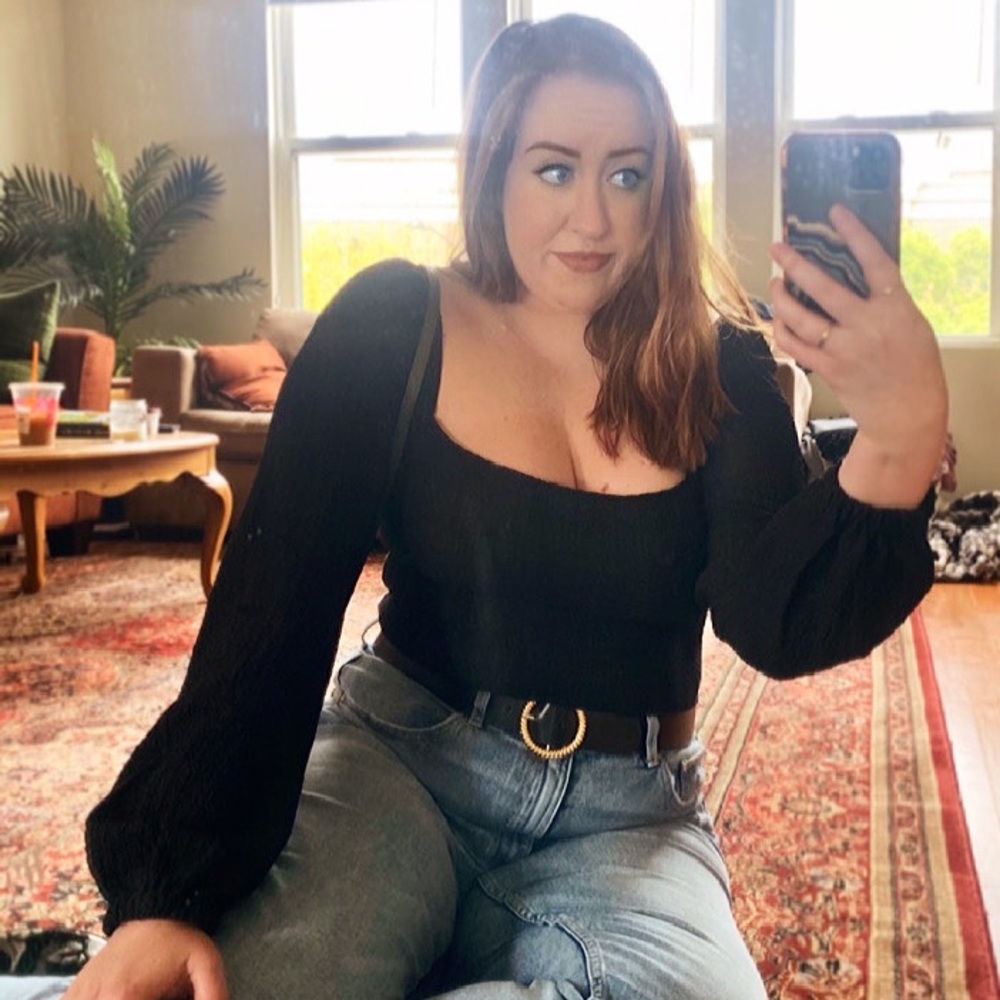 Meet your Posher, Lauren